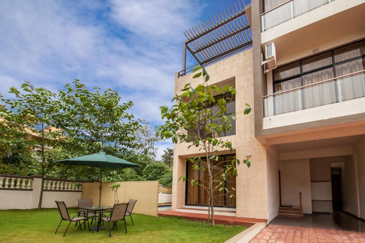 Stayvista'S Greenwoods Villa 10 - City-Center Villa With Private Pool, Terrace, Lift & Carrom Board Lonavala Luaran gambar